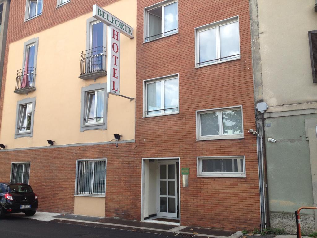 Hotel Belforte Varese Exterior photo