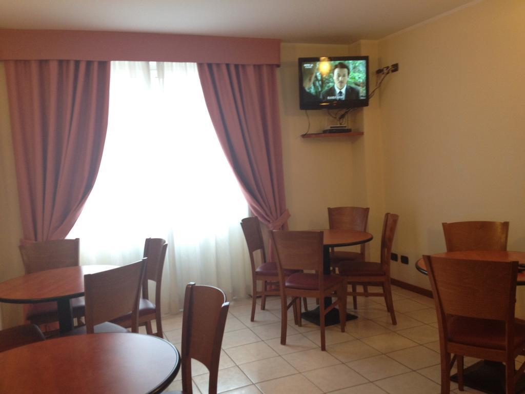 Hotel Belforte Varese Exterior photo