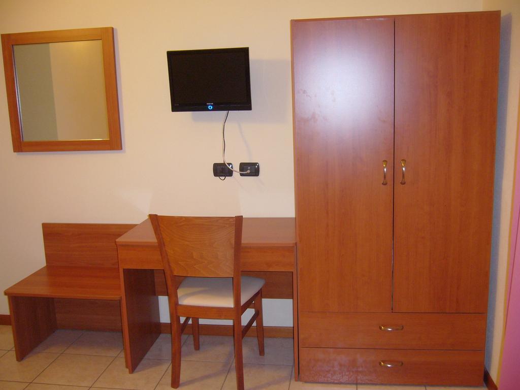 Hotel Belforte Varese Exterior photo
