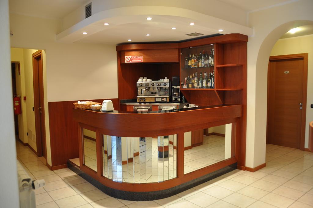 Hotel Belforte Varese Exterior photo
